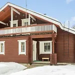 Hirvas 2 By Interhome ليفي